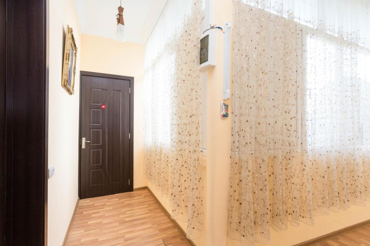 טביליסי Gis Guest House מראה חיצוני תמונה