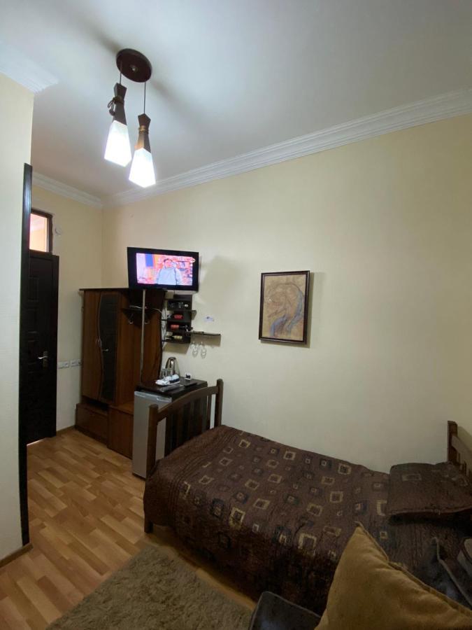 טביליסי Gis Guest House מראה חיצוני תמונה